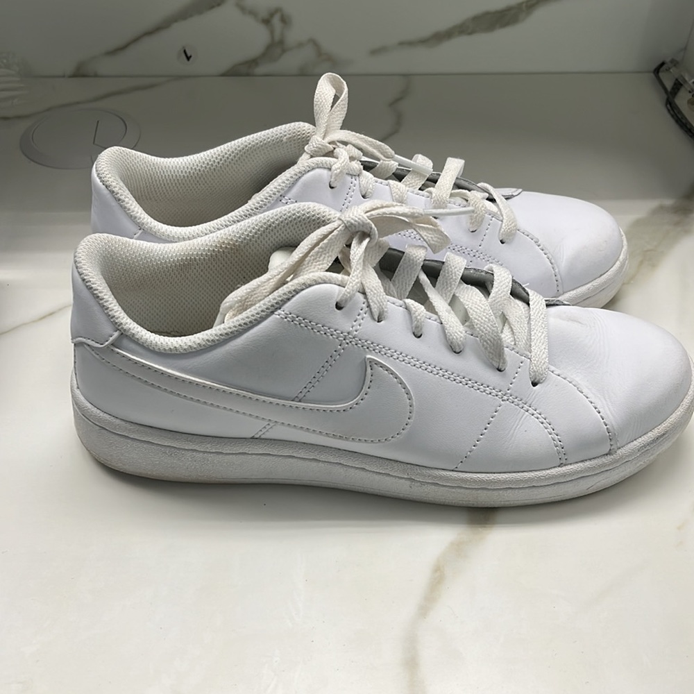 Nike Solid White Leather Sneaker - image 5
